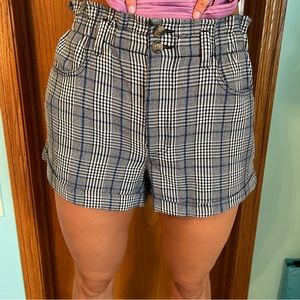 Size 8 American eagle plaid shorts